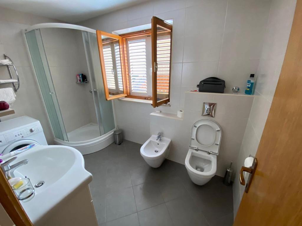Altea Holidey Home With Jacuzzi And Free Parking Makarska Eksteriør bilde